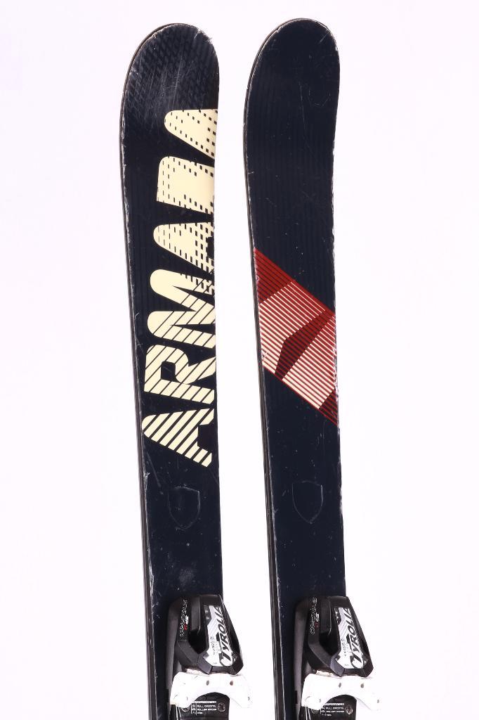 166 freestyle ski's ARMADA PIPE CLEANER, woodcore, Sport en Fitness, Skiën en Langlaufen, Gebruikt, Ski's, Ski, Carve, Ophalen of Verzenden