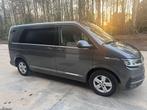 Volkswagen Multivan T6.1 Highline (Winterbanden + trekhaak), Auto's, Monovolume, 7 zetels, Leder, Diesel