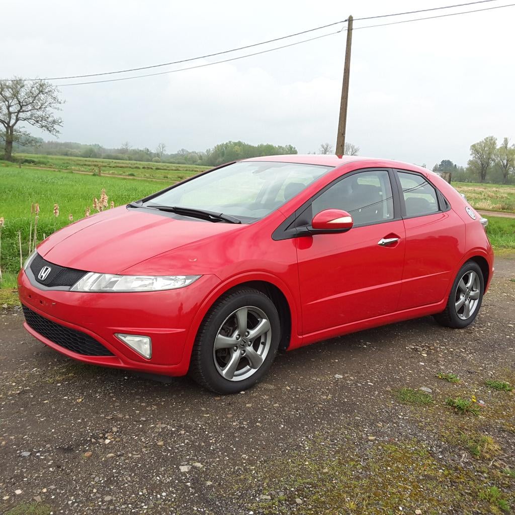 Honda Civic 1.4 SPORT GT 100PK 1er propriétaire, servi Honda, Autos, Rouge, Euro 5, Achat, 135 g/km