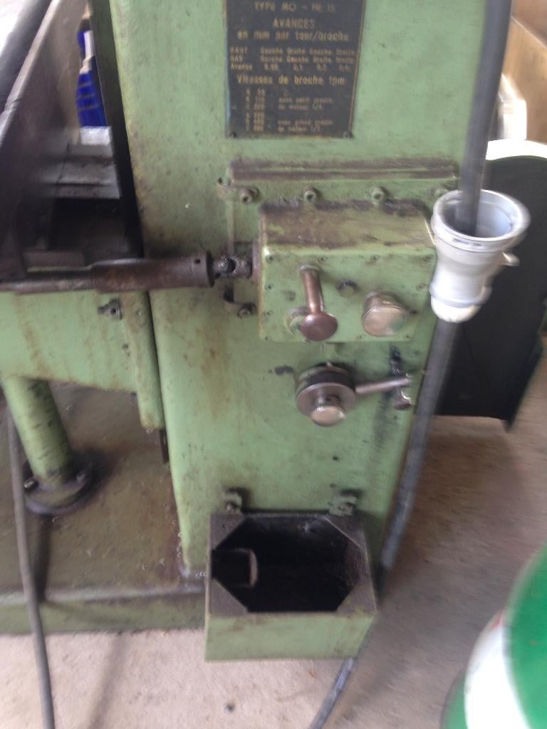 fraiseuse universelle mécanique, Enlèvement, Utilisé, Électrique