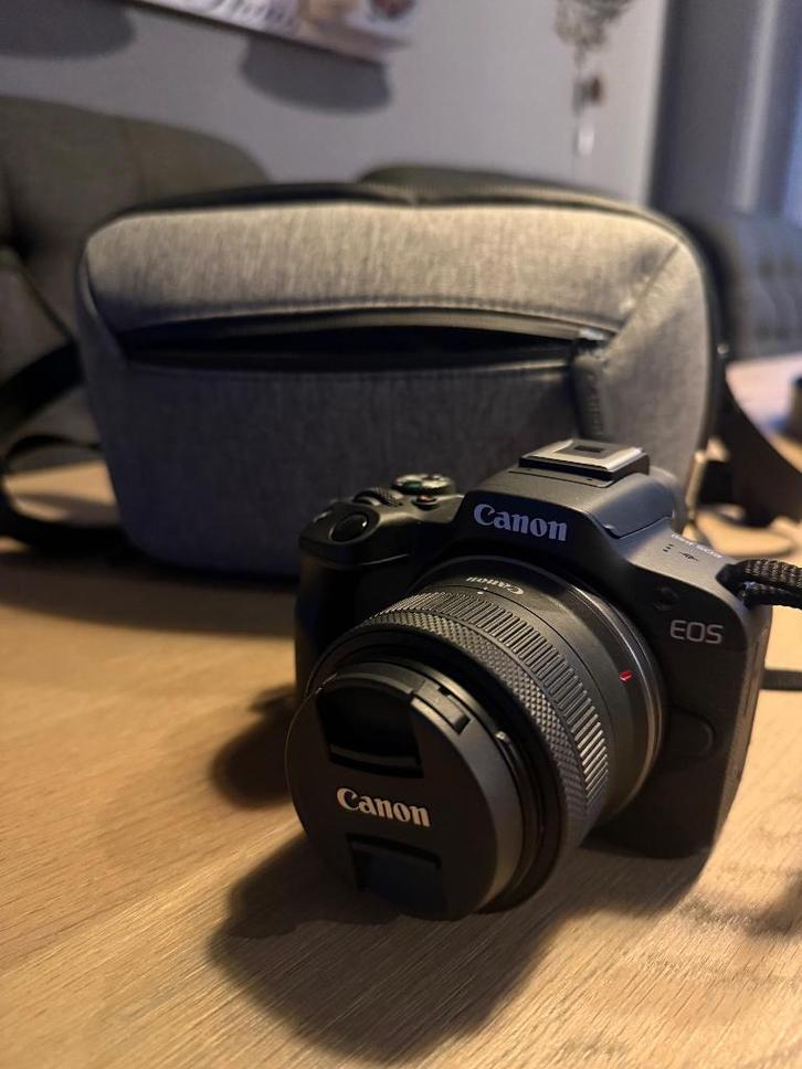 Canon EOS R50 zgan en garantie!, TV, Hi-fi & Vidéo, Appareils photo numériques, Comme neuf, Compact, Canon, Moins de 4 fois, Enlèvement