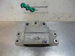 Support moteur d'un Volkswagen Caddy (Caddy 04-), Volkswagen, -, 3 mois de garantie, Utilisé