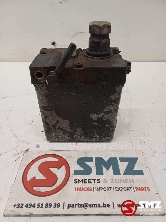 Occ cabinekantelpomp Mercedes, Gebruikt, Mercedes-Benz, Ophanging en Onderstel