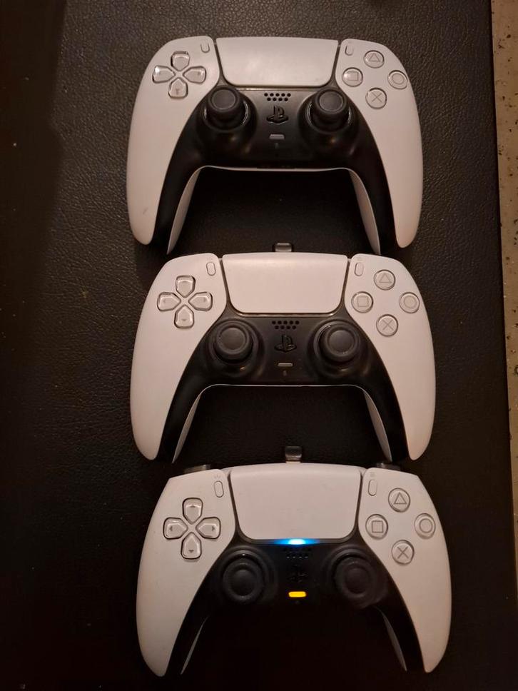 Manettes PS5 (DualSense) – Très bon état, Consoles de jeu & Jeux vidéo, Consoles de jeu | Sony PlayStation 5, Playstation 5