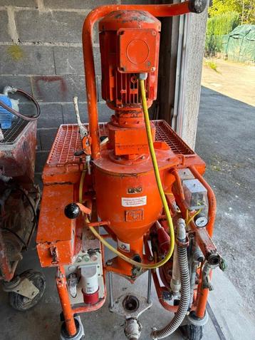 Machine à platre Pft G4, Enlèvement