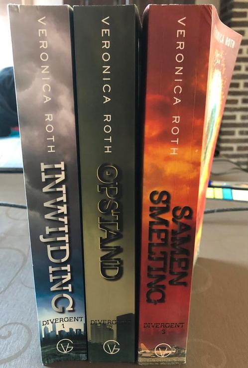 Divergent trilogie, Boeken, Science fiction, Gelezen, Ophalen