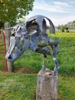 mooi beeld van stier, Antiek en Kunst, Kunst | Beelden en Houtsnijwerken, Ophalen