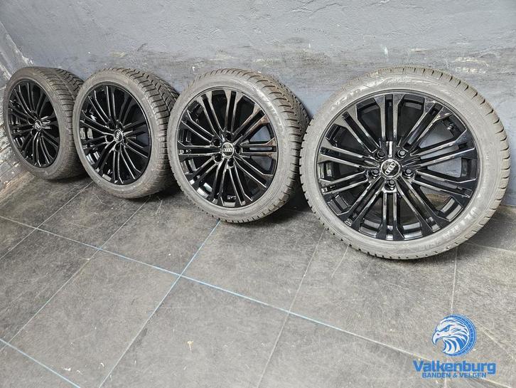 7-8mm! Originele Audi A5 B9 8W 18 inch zwarte velgen 5x112 w, Auto-onderdelen, Banden en Velgen, Banden en Velgen, Winterbanden
