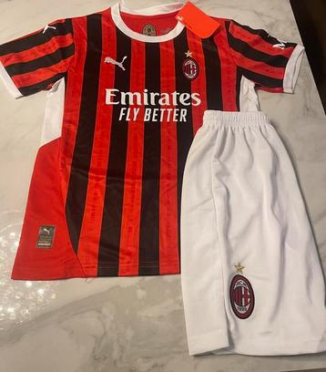 AC Milan neuf avec étiquette de prix, Sports & Fitness, Football, Enlèvement ou Envoi, Neuf