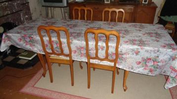 MEUBLES SALLE A MANGER beschikbaar voor biedingen