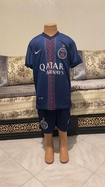 Maillots de football Paris saint germain enfants et adultes beschikbaar voor biedingen
