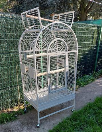 Cage perroquet Montana bois de Java...., Animaux & Accessoires, Enlèvement, Comme neuf, Métal, Cage à oiseaux