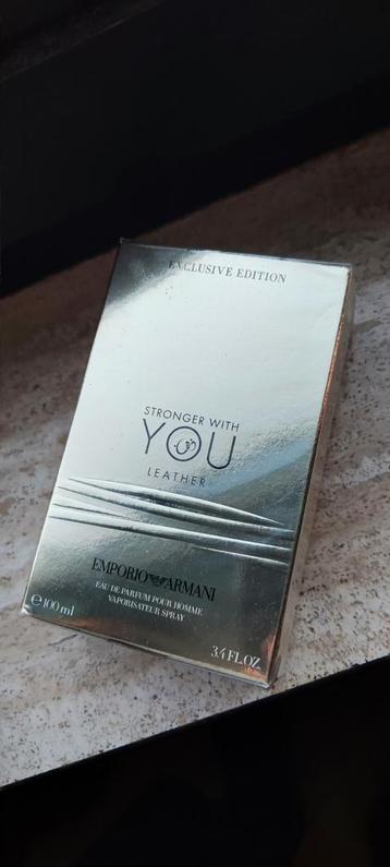 Parfum Emporio Armani Stronger With You Leather 100ml neuf