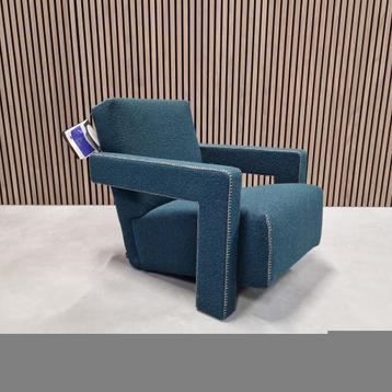 Cassina-Utrecht chair