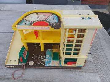 garage Fischer Price beschikbaar voor biedingen