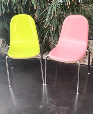 2 chaises Butterfly Magis Karim Rashid beschikbaar voor biedingen