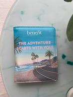 Benefit paspoort houder, Enlèvement, Comme neuf