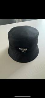 Prada bucket hat, Ophalen of Verzenden