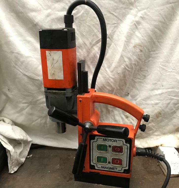 Magneetboor Alfra Rotabest in goede staat incl. kernboren, Doe-het-zelf en Bouw, Gereedschap | Boormachines, Ophalen