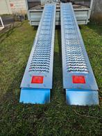 Oprijplaaten voor zitmaier nieuwe L=2m Toolland voor 70 euro, Ophalen, Nieuw
