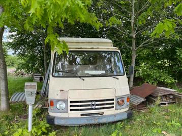 Peugeot J9 Paardenwagen beschikbaar voor biedingen