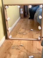 Houten Spiegel met verlichting, Huis en Inrichting, Woonaccessoires | Spiegels, Ophalen, Zo goed als nieuw