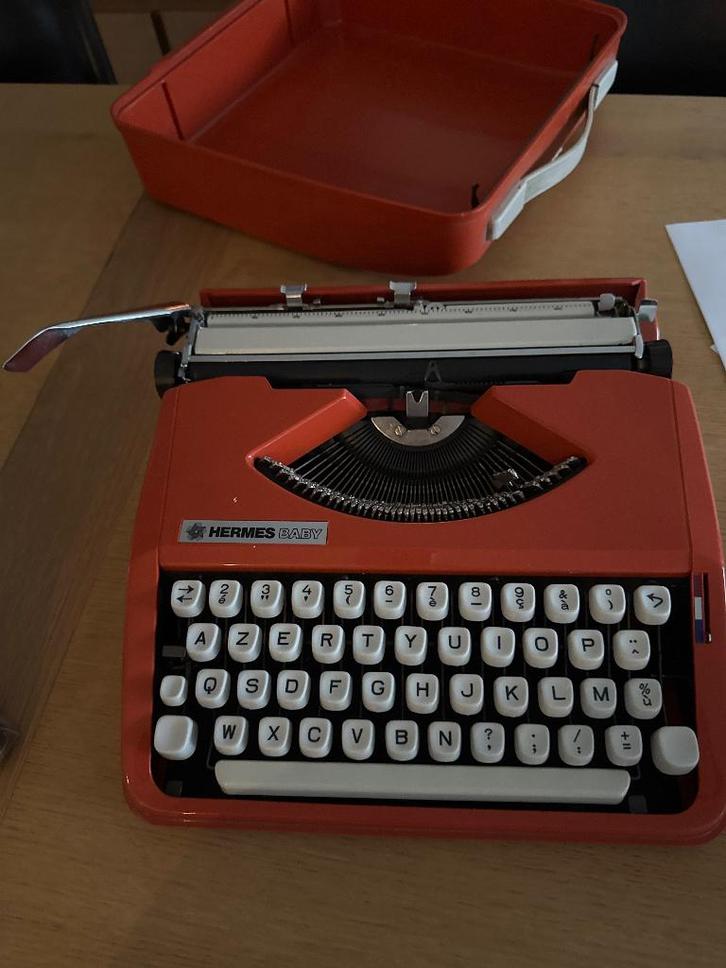 Hermes typmachine, Diversen, Typemachines, Gebruikt, Ophalen