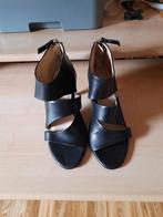 Open lederen schoenen. Geen koerierdiensten of dergelijke!!, Zwart, Ophalen of Verzenden, Zo goed als nieuw, Schoenen met hoge hakken
