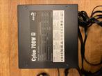 Aero Cool Cylon 700W PC voeding, Ophalen of Verzenden, Zo goed als nieuw