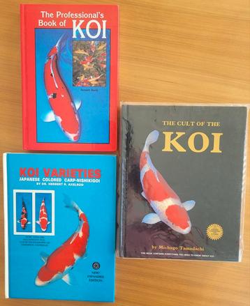Koi - 3 Engelstalige boeken in zeer goede staat.