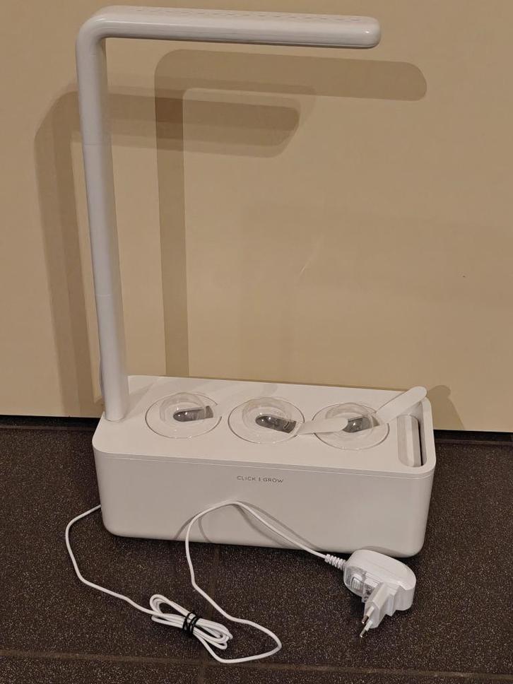 Smart Garden 3 with Starter Capsules, Huis en Inrichting, Kamerplanten, Ophalen