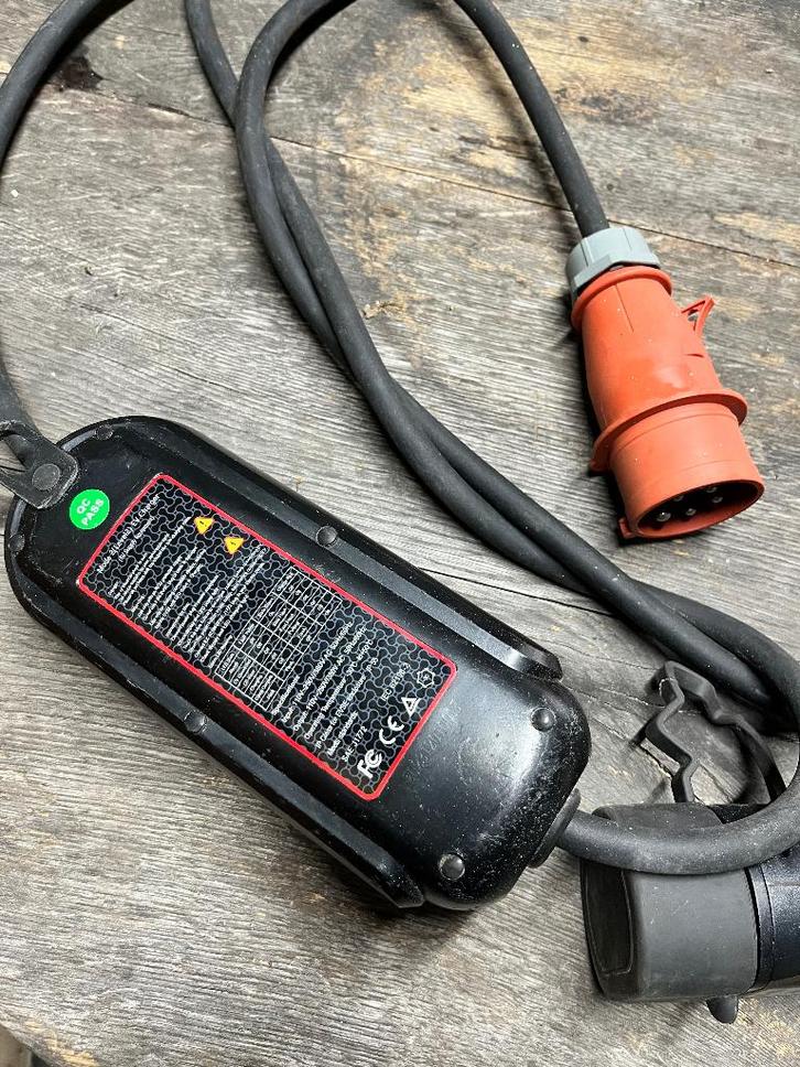 EV laadkabel, Auto diversen, Laadpalen, Zo goed als nieuw, Laadkabel, Ophalen of Verzenden