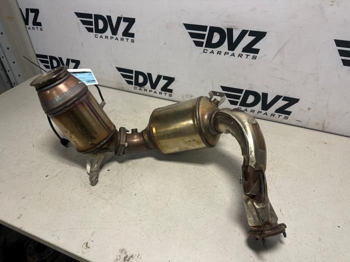 Uitlaatspruitstuk + katalysator van een Audi A5, Auto-onderdelen, Uitlaatsystemen, Audi, Gebruikt, 3 maanden garantie, Ophalen of Verzenden