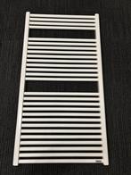 NIEUW HANDDOEKRADIATOR VASCO 1100x600, Doe-het-zelf en Bouw, Verwarming en Radiatoren, Ophalen, Zo goed als nieuw, Radiator