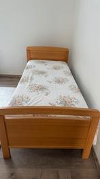 Bed met matras, Huis en Inrichting, Ophalen, Zo goed als nieuw