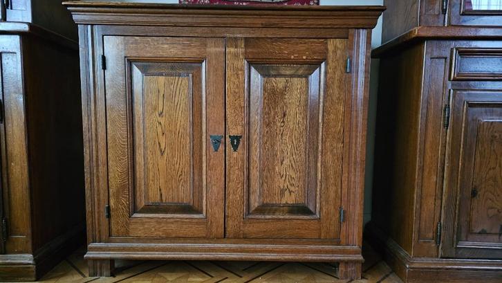 Vintage radiomeubel, Antiek en Kunst, Antiek | Tv's en Audio, Ophalen
