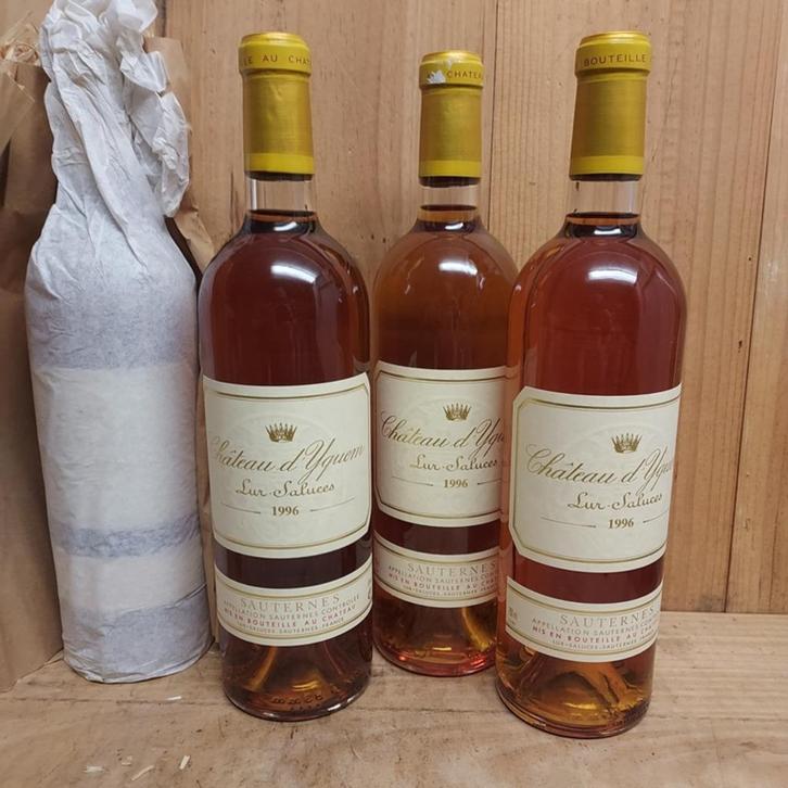 YQUEM 1996, caisse complète 12x 75 cl, Collections, Vins, Neuf, Vin blanc, France, Pleine, Enlèvement ou Envoi