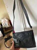 Stijlvolle Ellen Verbeek schoudertas-Echt-Leder-Zwart, Handtassen en Accessoires, Tassen | Damestassen, Ophalen of Verzenden, Gebruikt