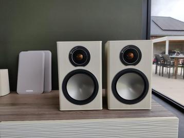 Paar monitor audio (bronze One) prachtige boekplank speakers