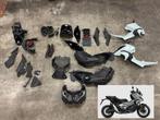 KUIPSET COMPLEET X ADV 750 2021- (X-ADV ADV750H RH10), Motoren, Onderdelen | Honda, Gebruikt