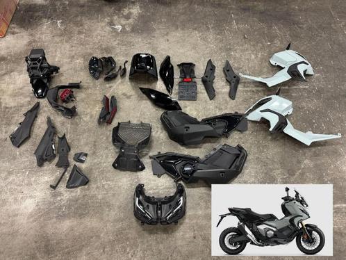 KUIPSET COMPLEET X ADV 750 2021- (X-ADV ADV750H RH10), Motoren, Onderdelen | Honda, Gebruikt