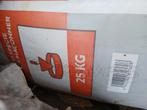25 kg Cementspecie  ,10 zakken beschikbaar.prijs is vr de 10, Ophalen, Nieuw