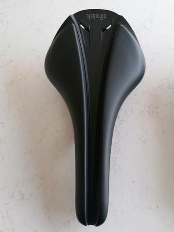 Fizik zadel Antares R5 Versus evo, Enlèvement, Comme neuf, Selle