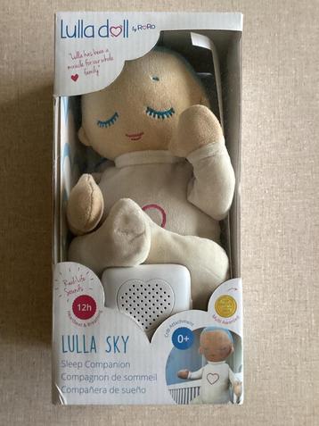 Slaap pop Lula Doll beschikbaar voor biedingen