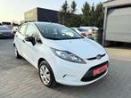 Ford fiesta 1.4tdci 26.000km 1j Garantie, Auto's, Ford, Euro 5, Wit, Leder, Bedrijf