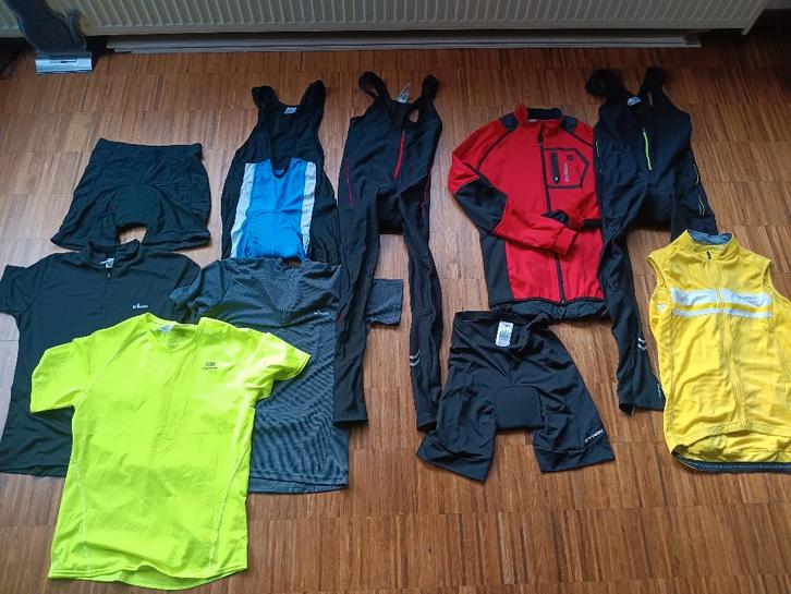 Pakket mannen wielrenkledij, Sports & Fitness, Cyclisme, Comme neuf, Vêtements, Enlèvement ou Envoi