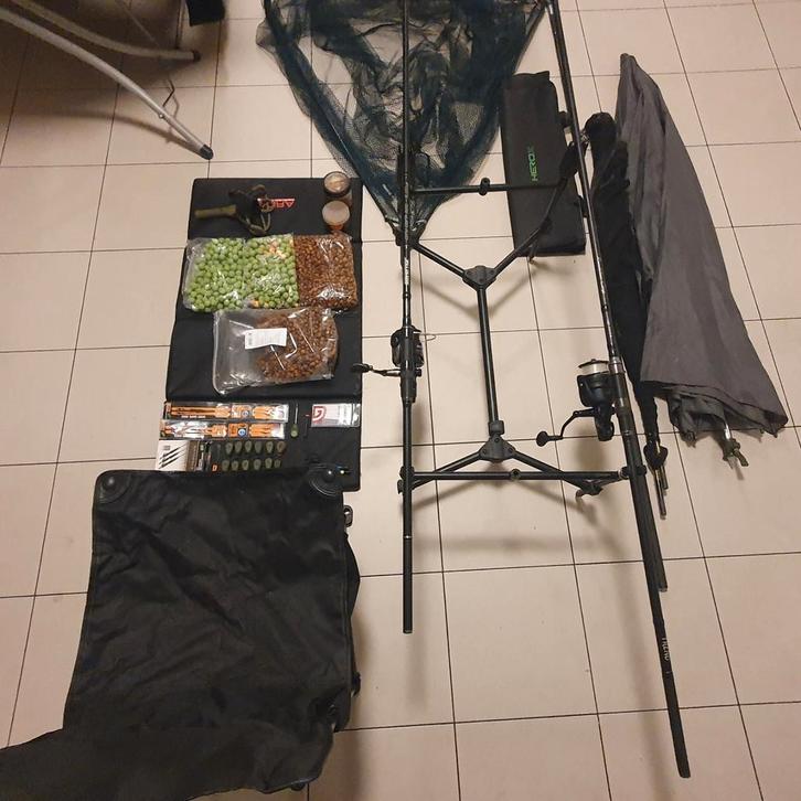 Complete karperset, Watersport en Boten, Hengelsport | Karpervissen, Zo goed als nieuw, Ophalen
