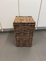 Rieten wasmand, Ophalen, Zo goed als nieuw