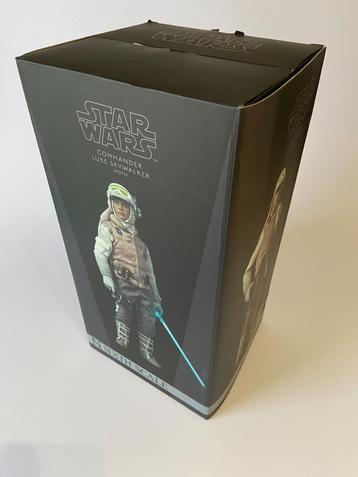 Sideshow Star Wars Commander Luke Skywalker Hoth 1/6 figure beschikbaar voor biedingen