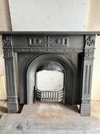 Antieke gietijzeren schouwmantel – rijk gedecoreerd – 1900, Ophalen, Gebruikt, Vrijstaande haard, Overige soorten